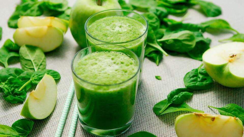 Anti-Inflammatory Drink Recipes To Boost Your Thyroid Health