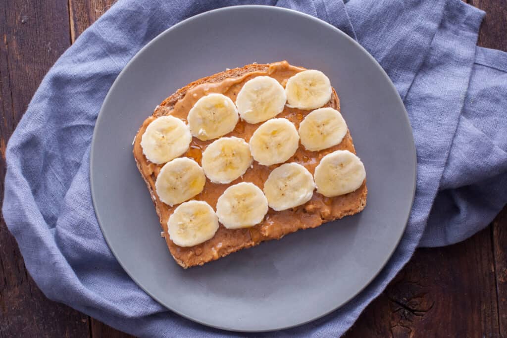 Toast with peanut butter and banana